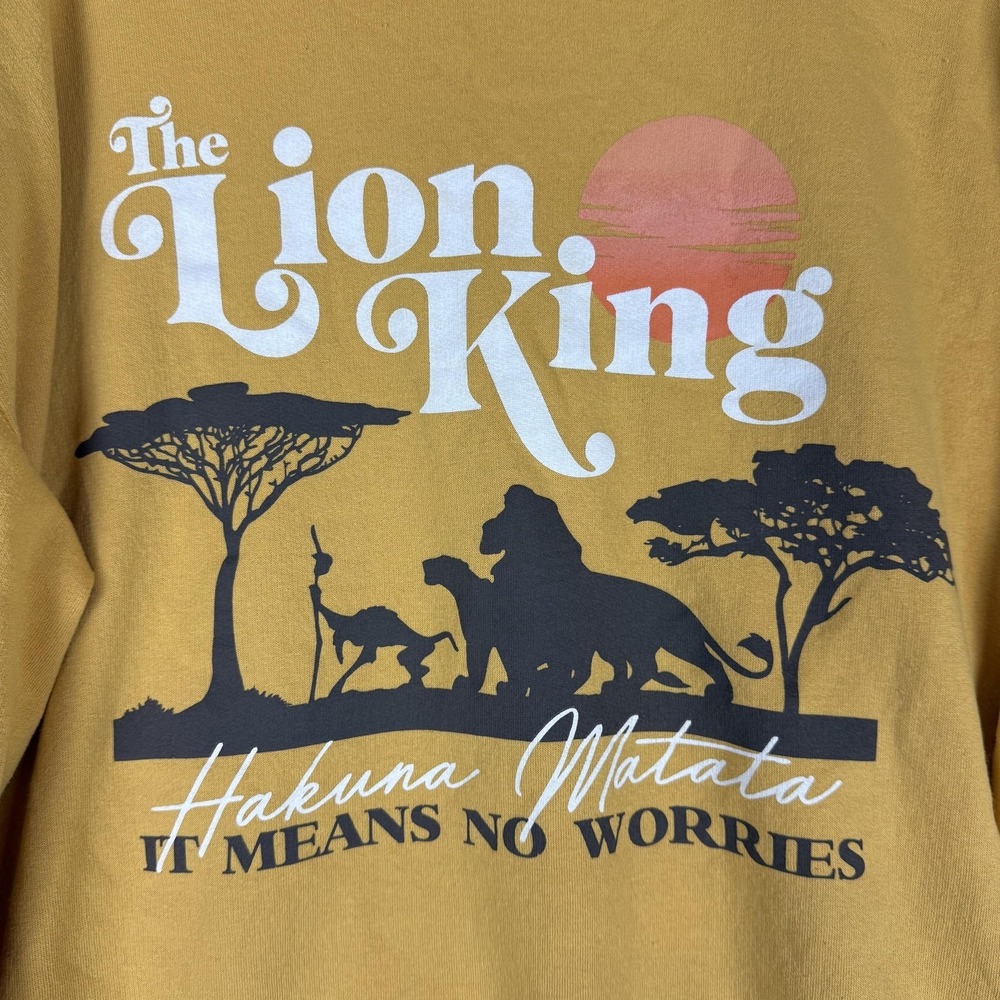 Disney Lion King Sweatshirt Juniors XXL 19 Yellow Hakuna Matata Simba Graphic - Picture 4 of 10
